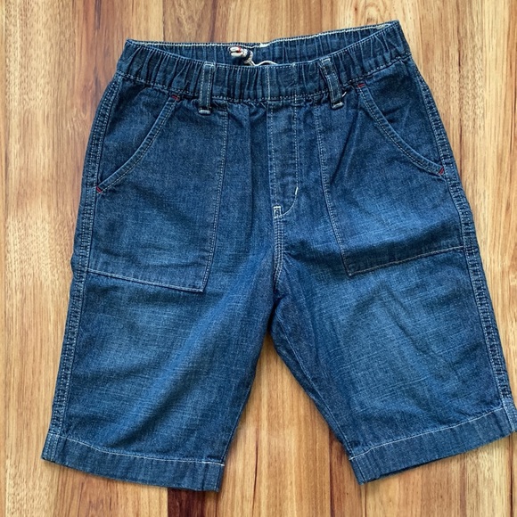 Uniqlo shorts 10-12 yrs - Picture 3 of 8